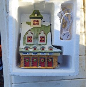 Vintage Reindeer house